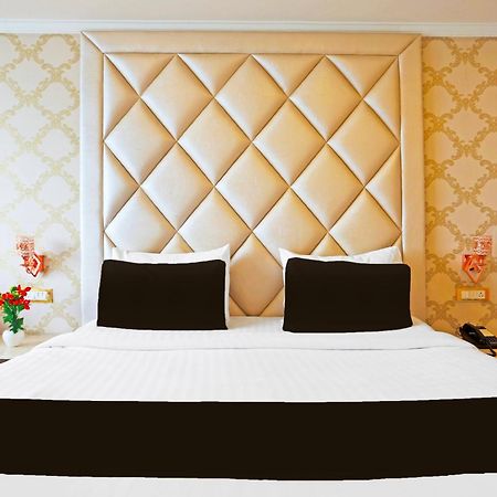 Super Townhouse Oak Dharamshala Near Maximus Mall Eksteriør bilde